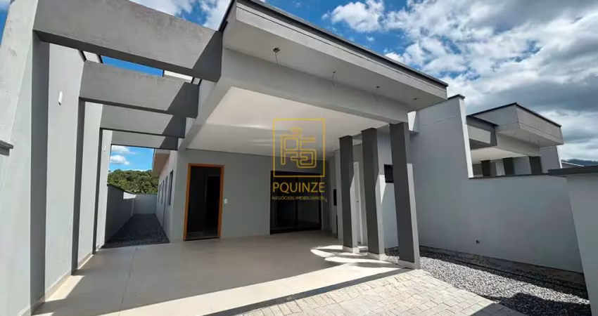 Casa espaçosa com garagem multifuncional no bairro benedito
