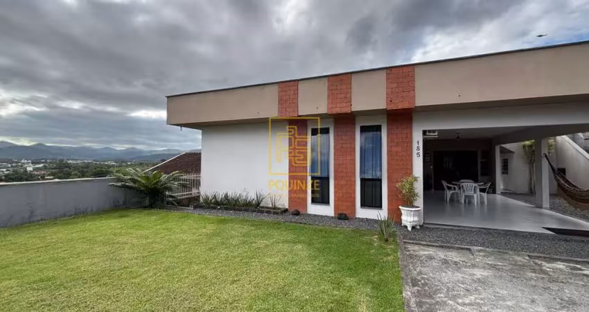 Casa com 3 quartos à venda no Carijós, Indaial 