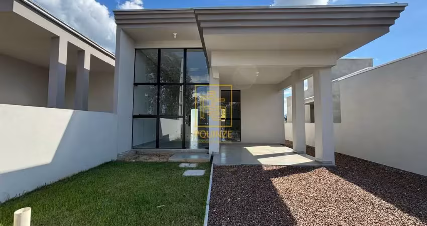 Casa com excelente espaço e localização no bairro estrada das areias