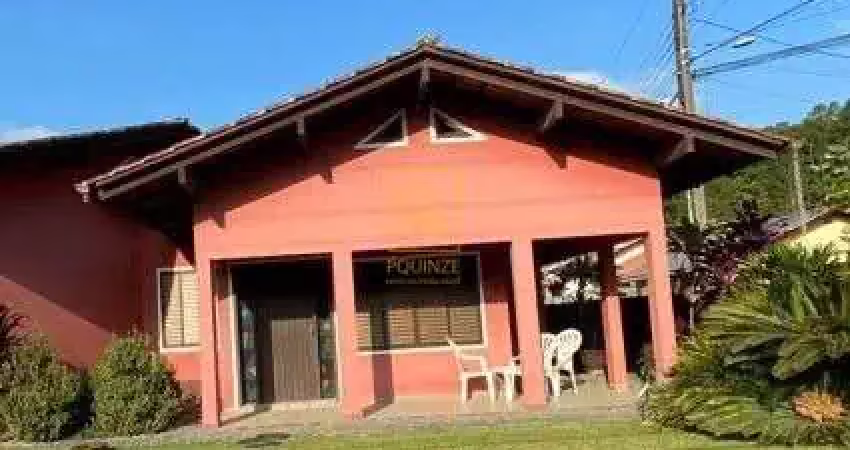 Casa com 3 quartos à venda no Rodeio 32, Rodeio 