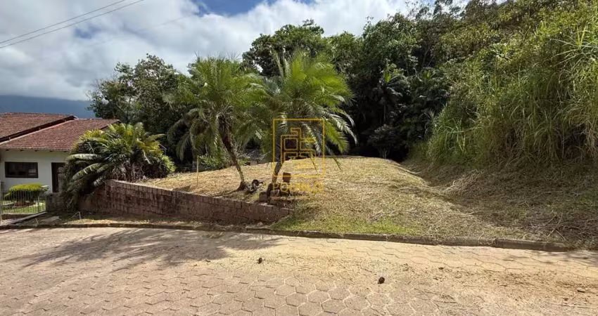 Terreno em ótima localização próximo ao centro de rodeio