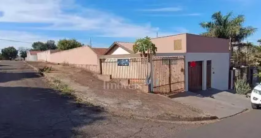 Casa com 3 quartos à venda na Rua Salmos, 391, Conjunto Habitacional Doutor José dos Santos Rocha, Cambé