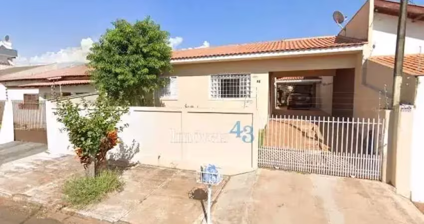 Casa com 3 quartos à venda na Rua Vergílio Sgobero, 50, Jardim Itália, Cambé