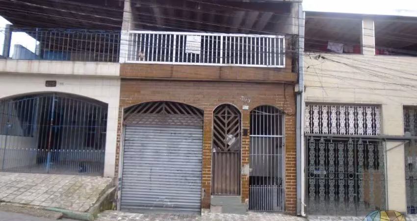 Casa com 4 quartos à venda na Rua Carlos Mario Rimaza, 399, Vila Assis Brasil, Mauá