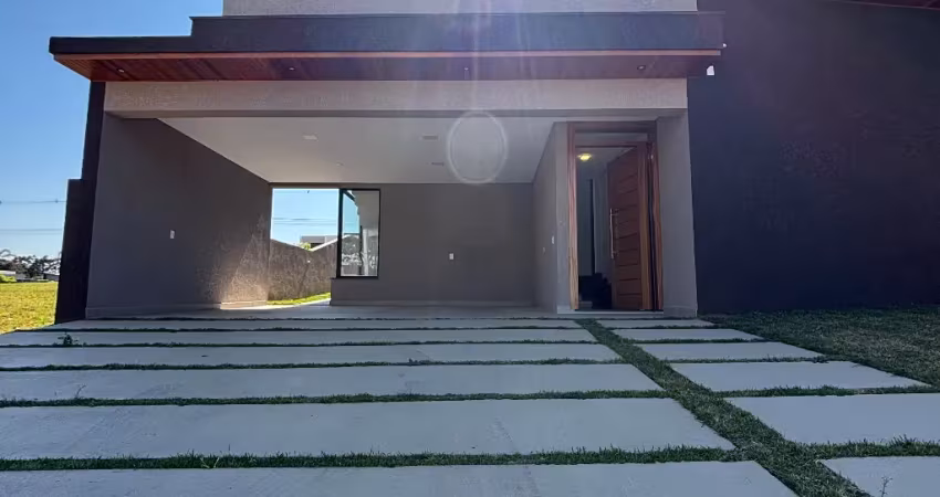 Residência de esquina à venda no condomínio terras alphaville