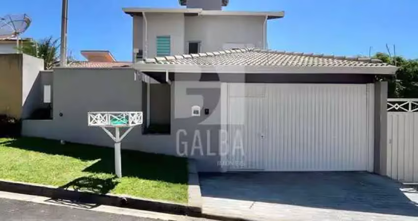 Casa com piscina à venda no jardim do lago em atibaia
