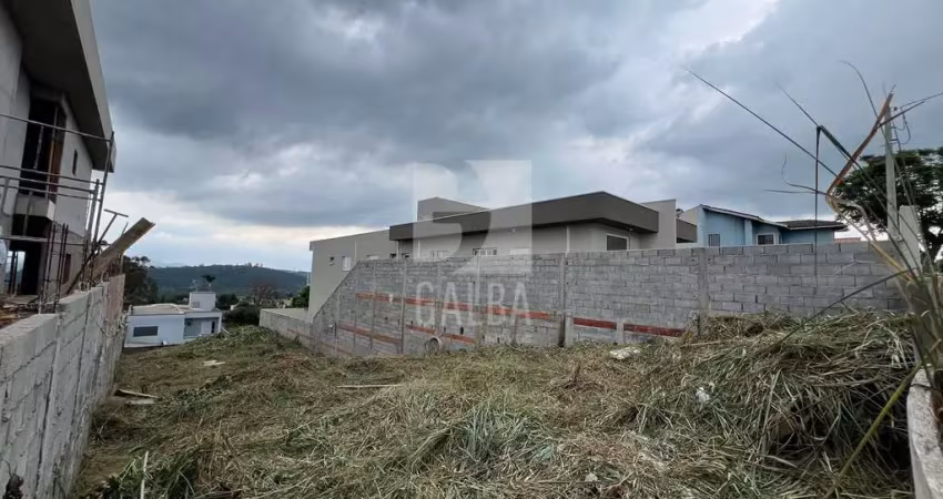 Terreno à venda no jardim dos pinheiros na cidade de atibaia