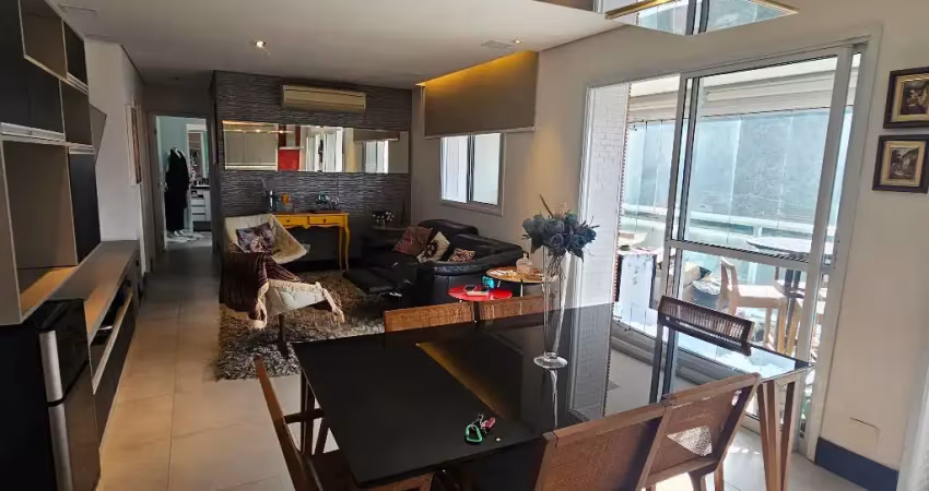 Amplo 2 dormitórios e 2 vagas com varanda gourmet para locação