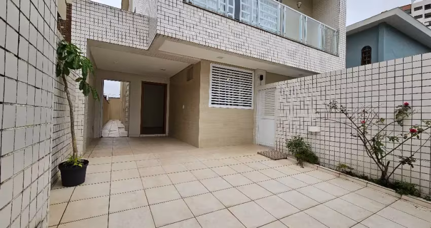 Casa com 3 quartos à venda na Rua Professor Carlos Escobar, 37, Ponta da Praia, Santos