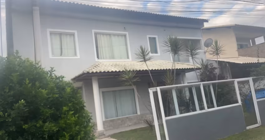 Condomínio bosque de itapeba ,  casa 02 pavimentos  com  4 quartos