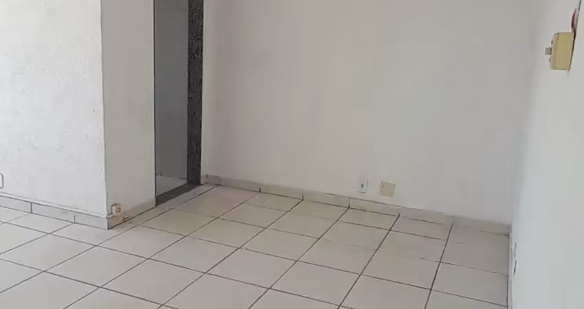 Excelente sala comercial de 28m² no polo gastronômico - vista alegre / rj