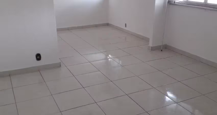 Amplo apartamento de 65m² e 2 quartos - vila kosmos / rj