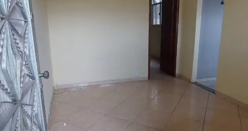 Apartamento com 1 quarto para alugar na Rua Atiriba, 50, Irajá, Rio de Janeiro