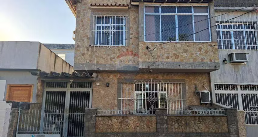 Casa de vila - 4 quartos com 90m² à venda por r$360.000,00 - olaria - rj
