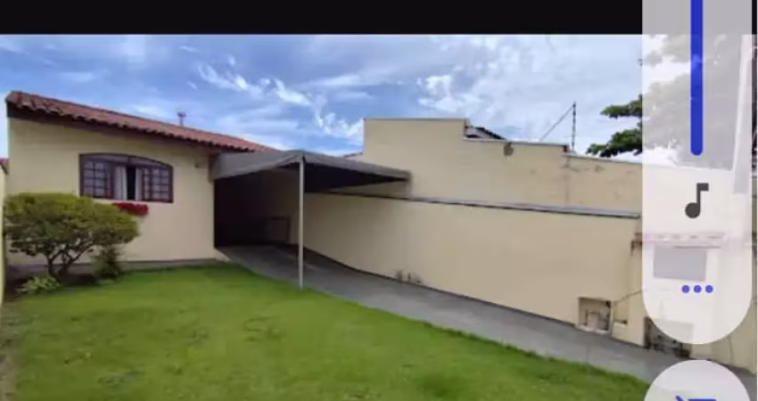 Casa com 2 quartos à venda na Rua Votorantim, 100, Jardim Leocádia, Sorocaba