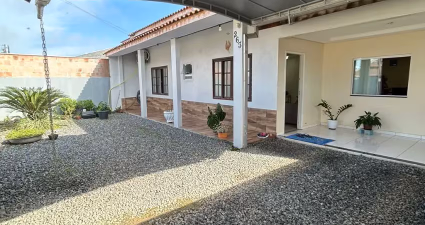 Casa com 4 quartos para alugar no morro do meio............
