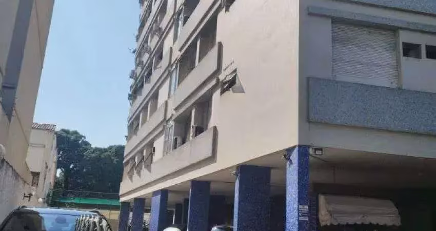 Apartamento à venda na tijuca, com 3 quartos, elevador, bem localizado!