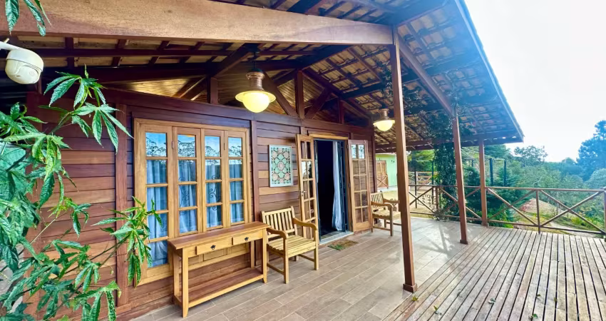 Casa a venda com 4 suítes em terreno de 1800m campos do jordão