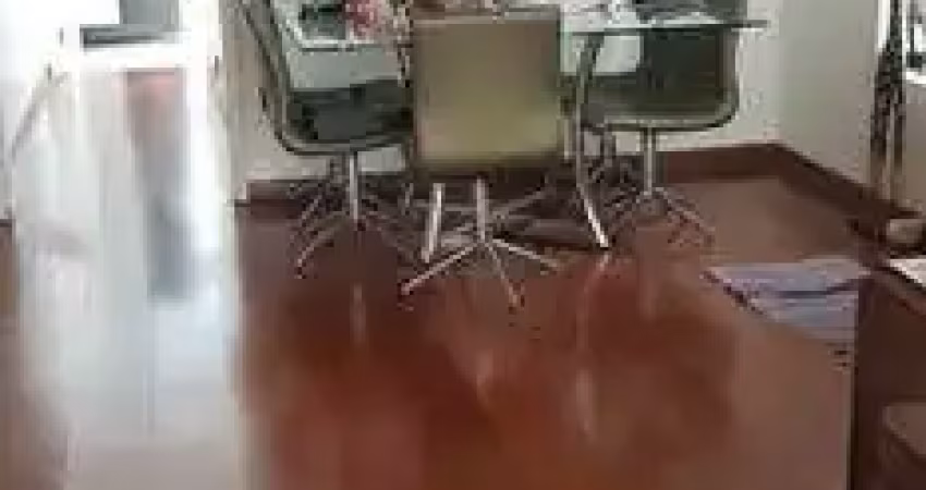 Sobrado alto de pinheiros | 140m² | 03 quartos (01suíte) | 04 banheiros | 02vagas