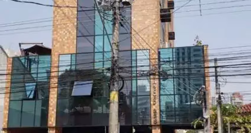 Conjunto comercial á venda em pinheiros com 64m² e  1 vaga próximo ao metrô