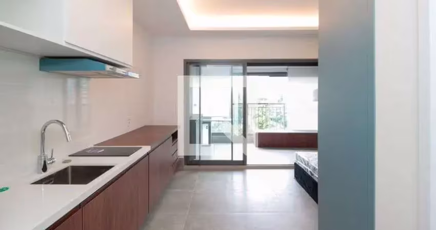 Kitnet / Stúdio à venda em Moema, São Paulo 