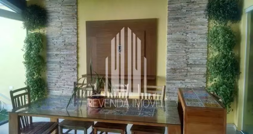 Casa à venda em são paulo-sp, jabaquara: 2 quartos, 1 suíte, 2 banheiros, 1 vaga, 169m². confira!
