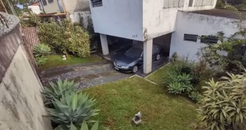 Casa à venda no parque jabaquara com 250m² 3 dormitórios 1 suíte 5 banheiros 4 vagas