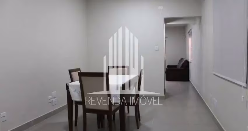 Sobrado a venda 210m² sendo 03 dormitórios, 03 banheiros ( 1 suíte ) e 2 vagas campo belo