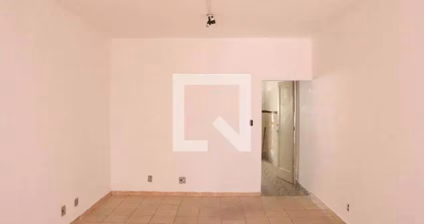 Casa com 2 quartos à venda na Vila Romana, São Paulo 