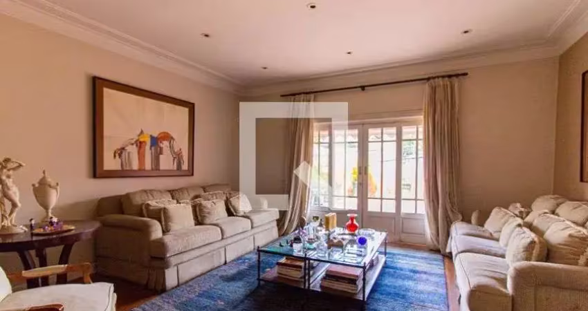 Casa com 3 quartos à venda na Vila Romana, São Paulo 