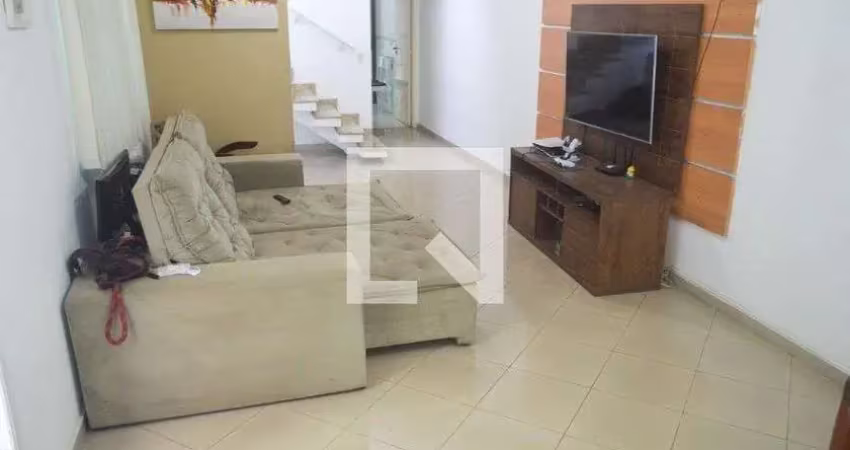 Casa com 3 quartos à venda na Rua Pirambóia, 41, Vila Carrão, São Paulo