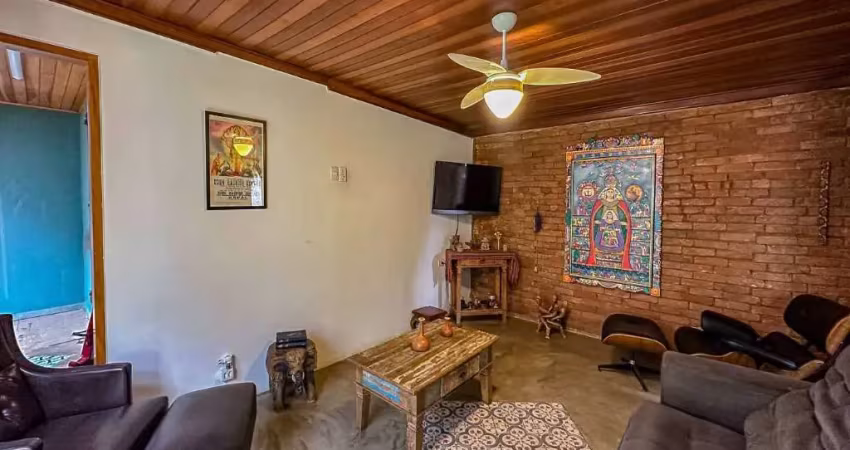 Casa exclusiva com área verde à venda na vila prudente - refúgio urbano único