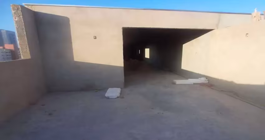 Cobertura sem condomínio com 3 dormitórios e com 2 vagas de garagem