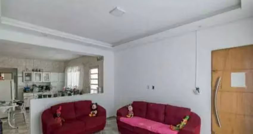 Sobrado a venda no bairro de capuava com 2 dormitórios