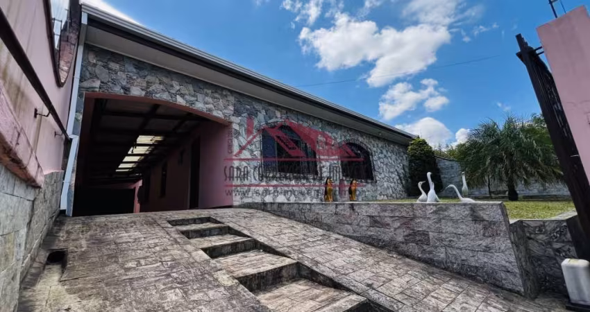 Sara Corretora de Imóveis - Casa a Venda no Bairro Alto Curitiba(PR)