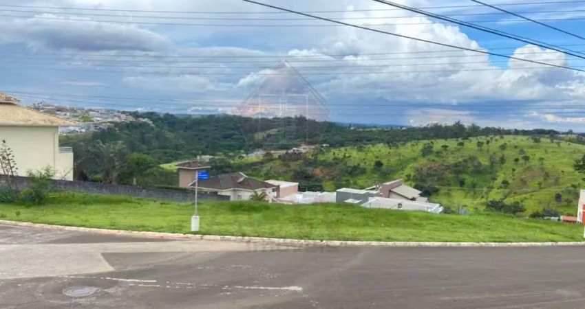 Terreno em condomínio fechado à venda no Loteamento Portal da Colina, Jundiaí 