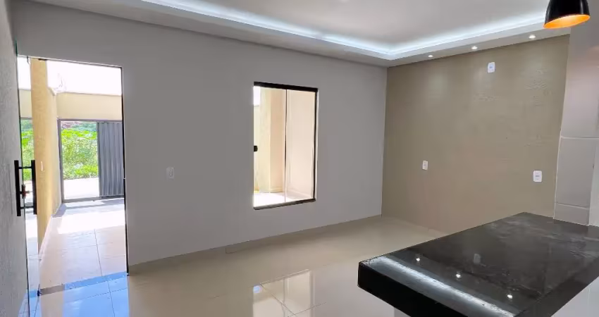 Casa com 2 quartos à venda no Jardim Ipanema, Trindade 