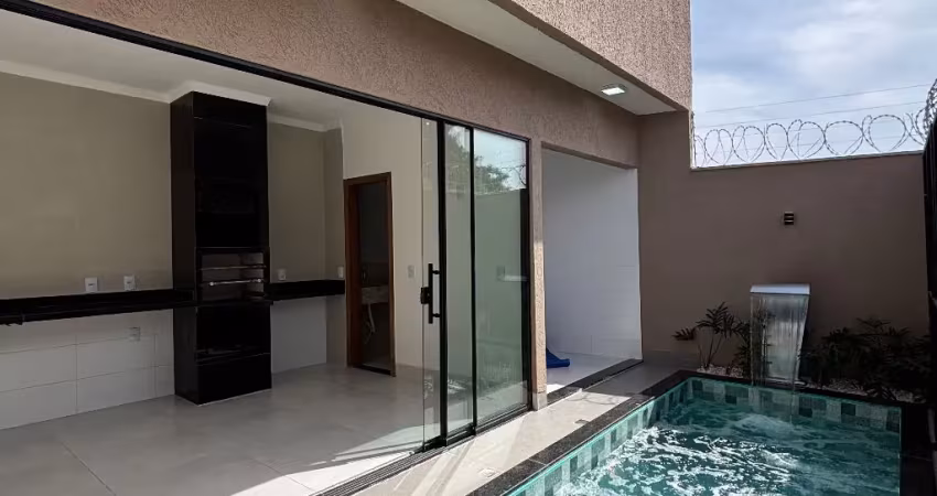 Casa com 3 quartos à venda no Setor Central, Aparecida de Goiânia 