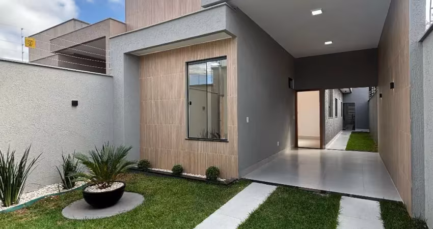 Casa com 3 quartos à venda no Residencial Village Garavelo, Aparecida de Goiânia 
