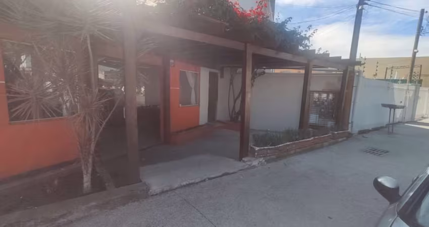 Kitinet com 1 quarto  para alugar, 35.00 m2 por R$1150.00  - Estancia Pinhais - Pinhais/PR