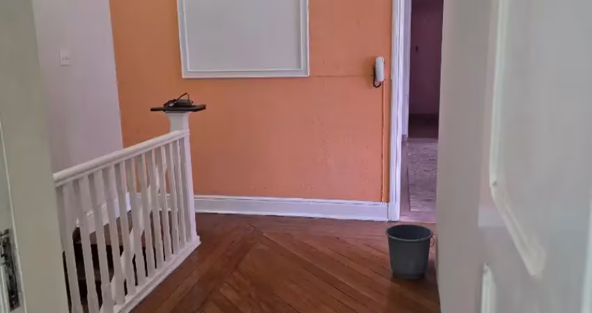 Casa com 2 quartos para alugar na Rua Tobias Barreto, 1392, Alto da Mooca, São Paulo