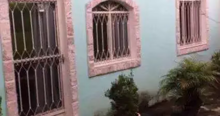3 casas em terreno 10x25 , campo grande próximo ao prezunic