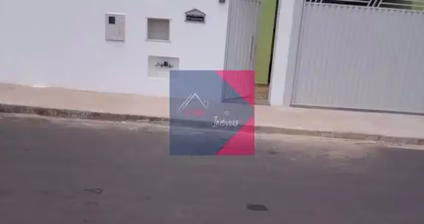 Uma bela casa com localização no bairro jardim aeroporto, com ótimo acabamento