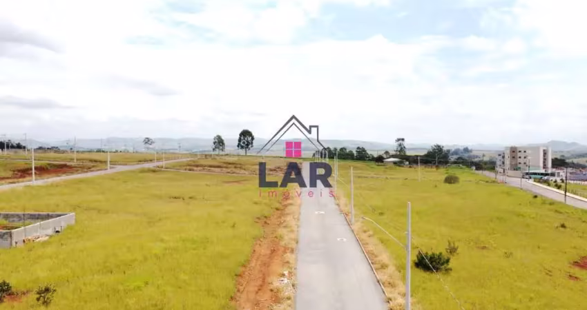Vende-se lote localizado no colina do rei, 100  plano e documentação tudo em dia