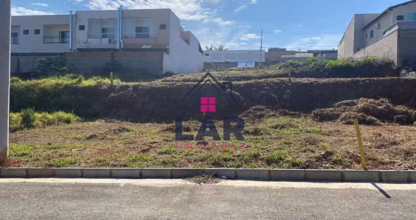 Vende-se lote com excelente topografia e localização no município de pouso alegre