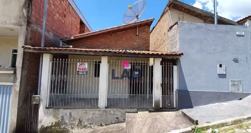 Casa com excelente aproveitamento do espaço com ótimo preço e localização