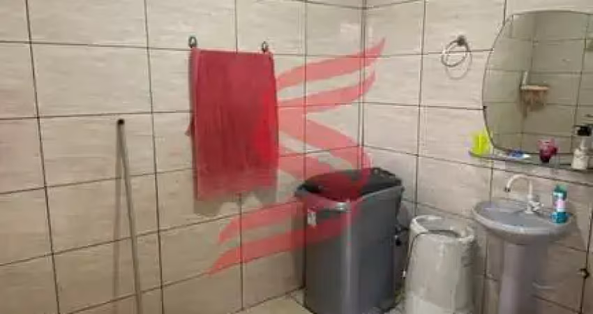 Terreno à venda no bal. nereidas, guaratuba, com estrutura de 2 dormitórios e 1 banheiro.