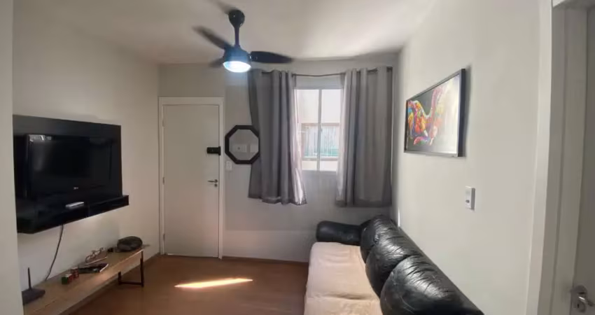 Apartamento com 47m² sendo 2 dormitórios, banheiro social, cozinha planejada integrada a área de serviço, e 1 vaga.
