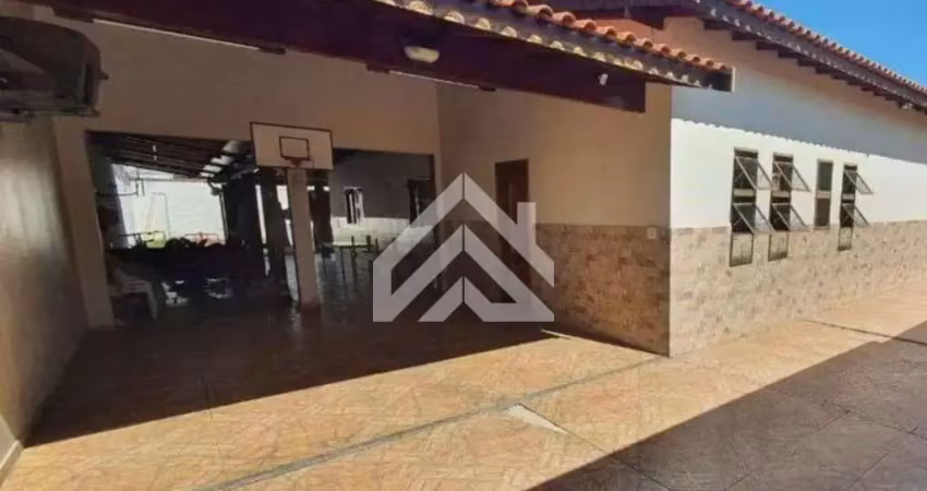 Casa  no jardim floriadiana com 3 dormitorios ,ampla, arejada, aceita financiamento!