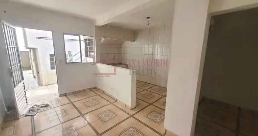 Casa com 1 dormitório, próximo ao atacadista assai de cidade dutra- são paulo